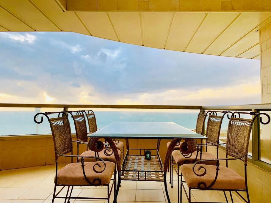 Royal King David Apartment Netanya Exterior photo